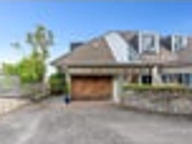 Townhouse for sale in Hillersden