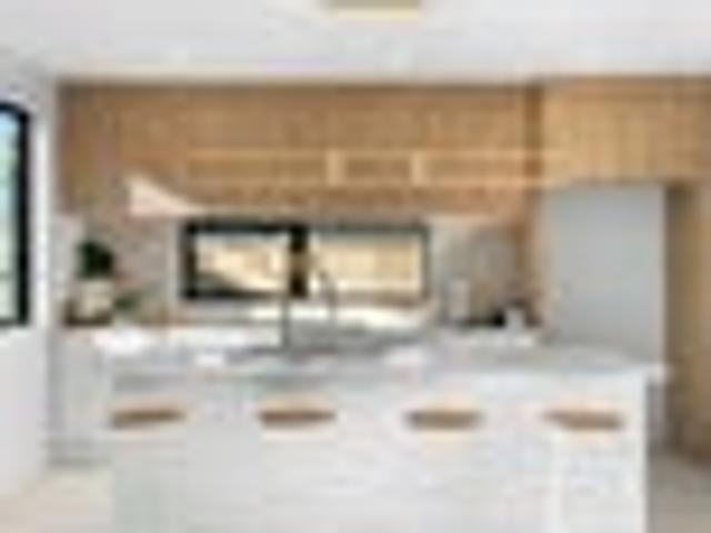 House for sale in Chaslands, Canterbury