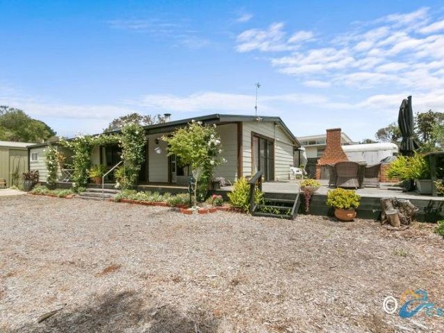 House for sale in Loch Sport, Victoria