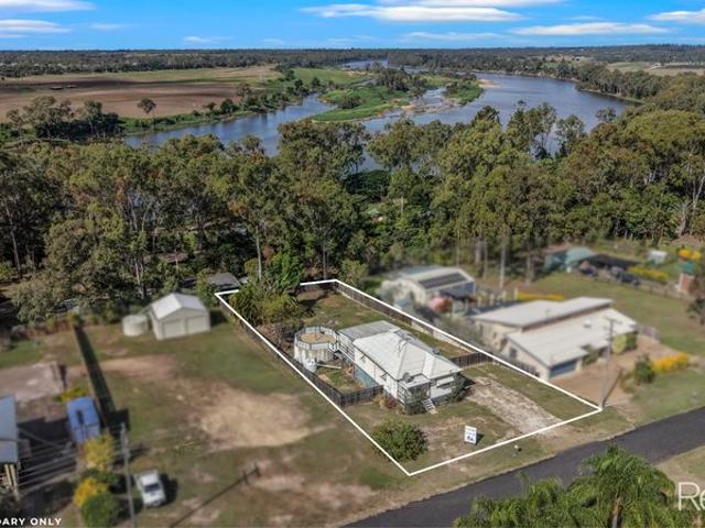 House for sale in Sharon, Queensland