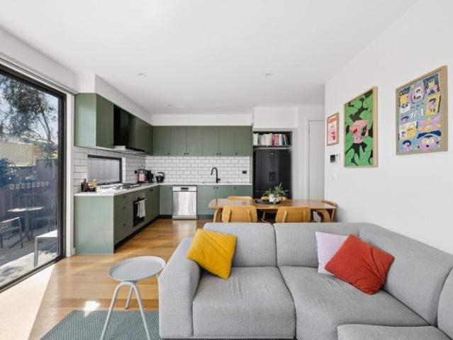 Townhouse for sale in Camerons Creek, Victoria