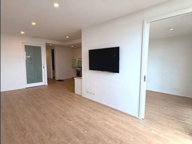 Apartment for rent in Travancore, Melbourne