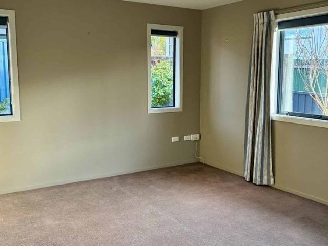 House for rent in Otakou