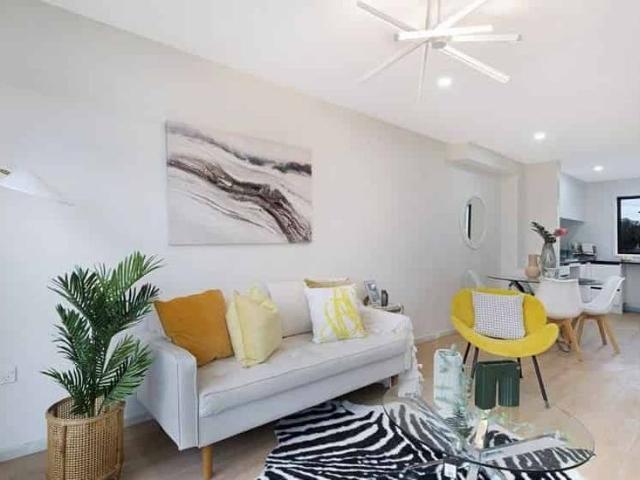 Townhouse for rent in Kelston, Oroua County