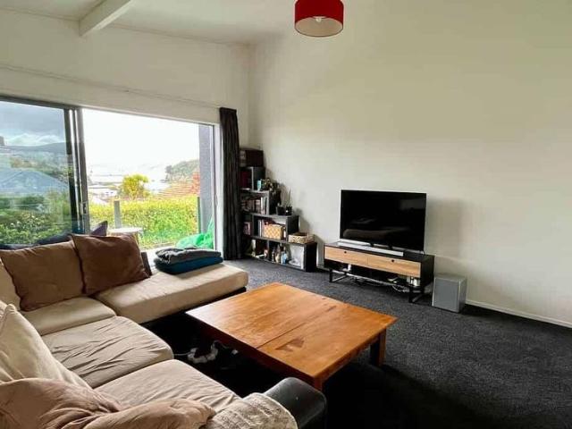 Townhouse for rent in Otakou