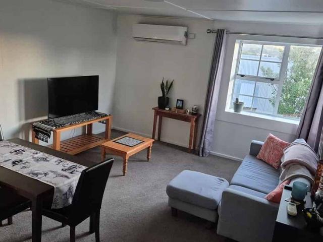 House for rent in Otakou
