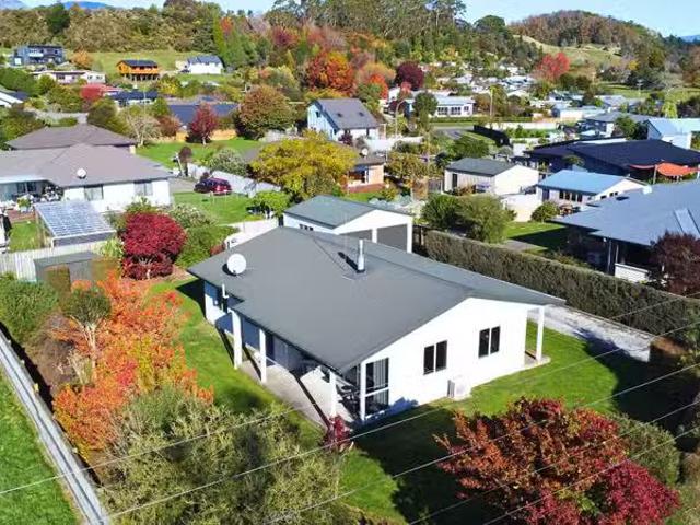 House for sale in East Takaka, Tasman