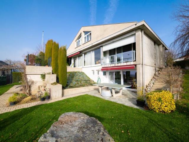 Haus kaufen in Cossonay-Ville, Waadt