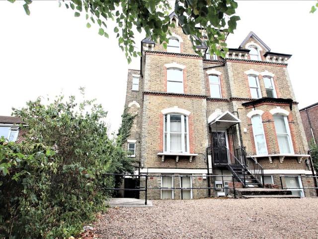 Apartment for rent in London Borough of Croydon, South Norwood