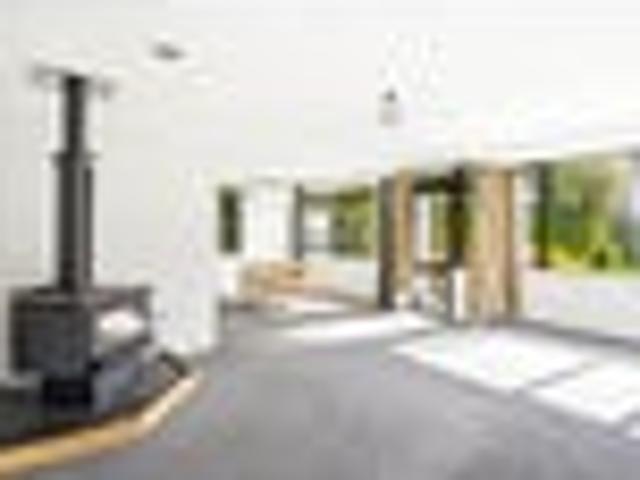 House for sale in Otakou