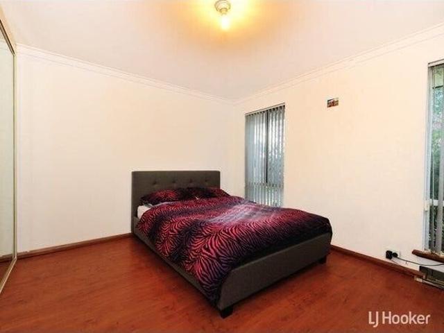 Room for rent in Cockburn, Western Australia