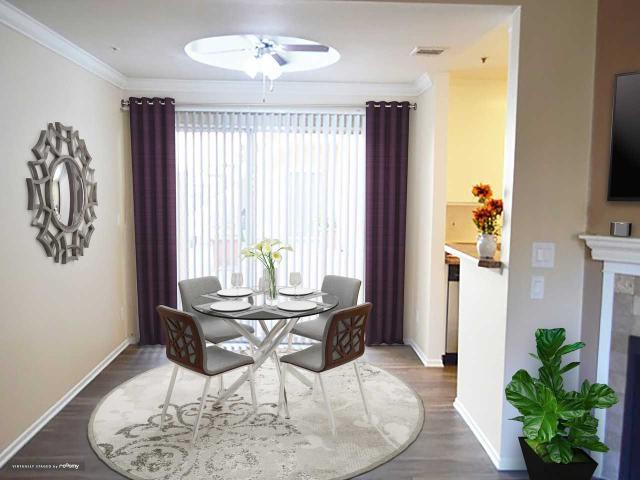 Apartment for rent in Canoga Park, California