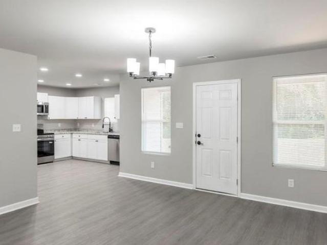 Room for rent in Kathleen, Georgia