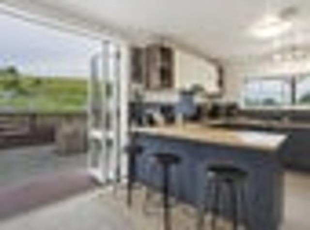 House for sale in Otakou