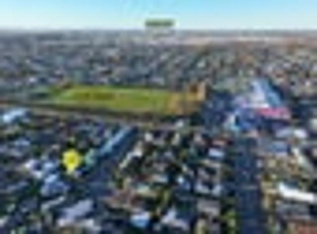 House for sale in Chaslands, Canterbury