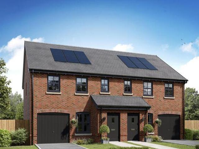 House for sale in Old Cantley, Doncaster