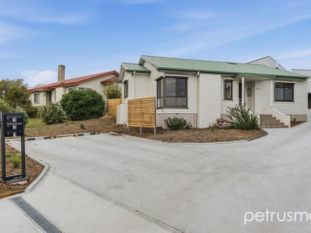 Apartment for sale in Warrane, Hobart