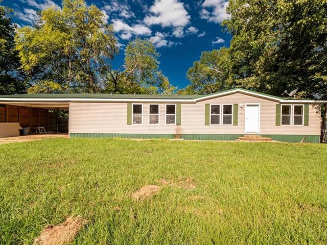 House for sale in Warren, Bradley County
