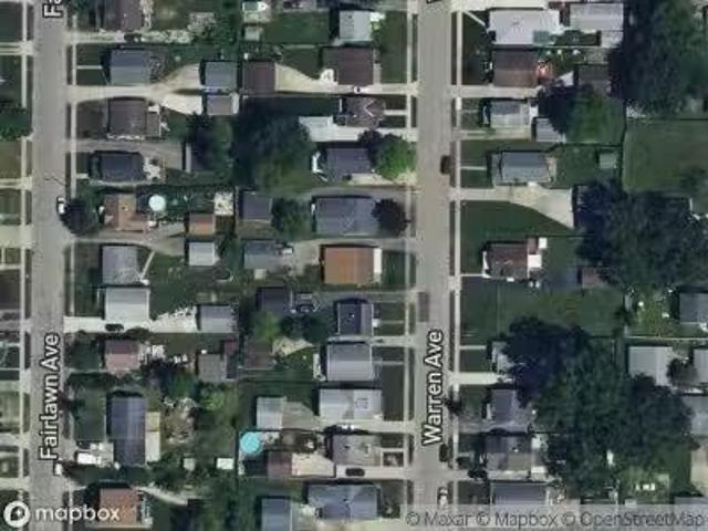 House for sale in Elyria