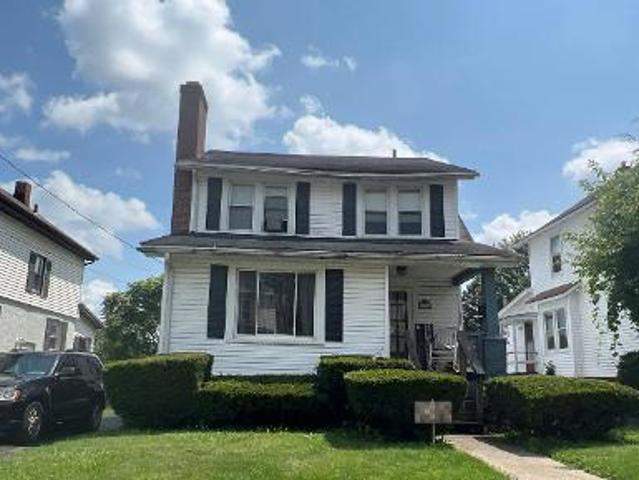 House for sale in New Castle, Pennsylvania