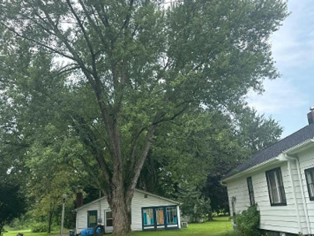 House for sale in Summit, Ohio
