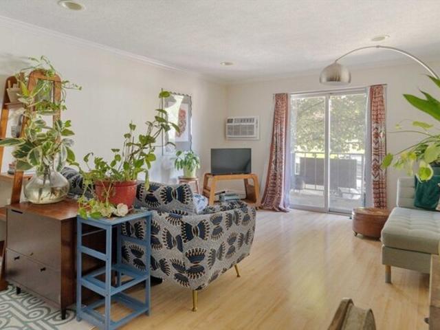 Condo for sale in Chelsea
