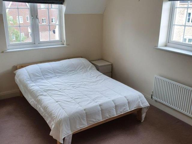 House for rent in Fole, Surrey