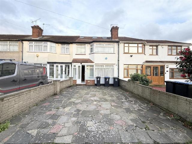 House for rent in London Borough of Enfield, Greater London