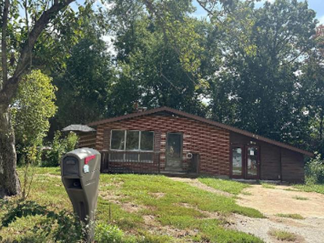 House for sale in Belleville, Illinois