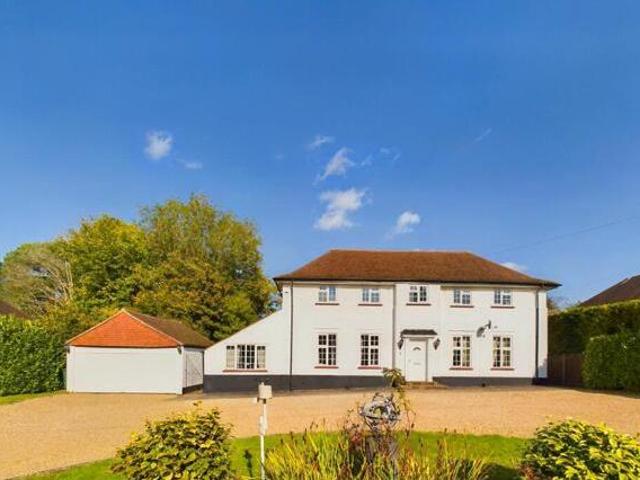 House for sale in Lyons, Greater London