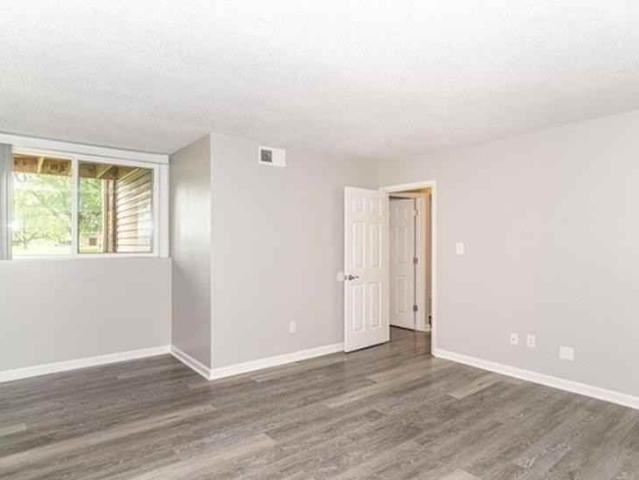 Apartment for rent in Camby, Indiana