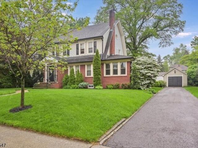 House for sale in Glen Rock
