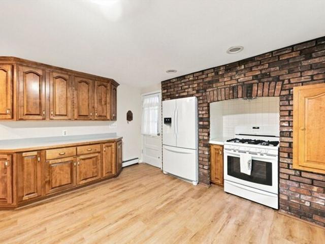 House for sale in Townsend, Massachusetts
