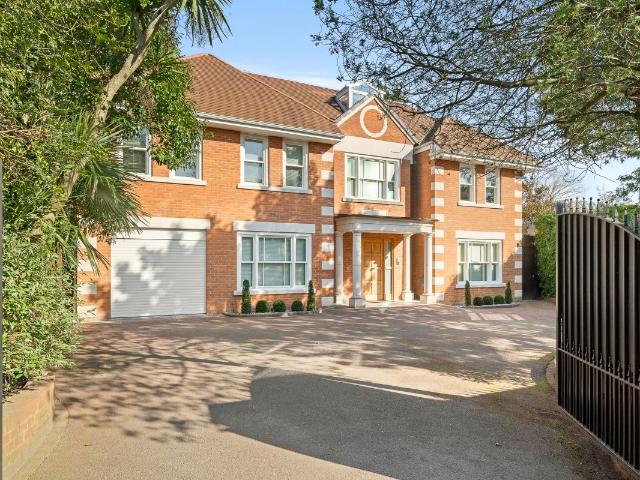 Apartment for rent in Greater London