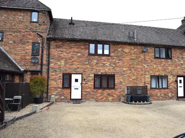 House for rent in Great Horwood, Little Horwood