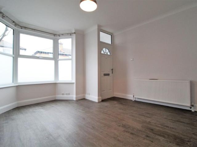 House for rent in London Borough of Croydon, Purley