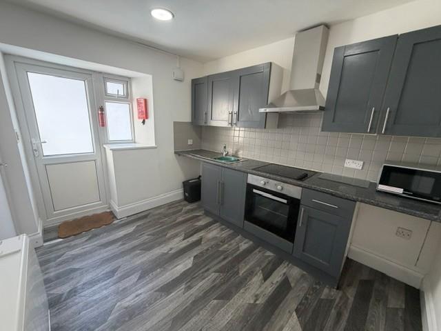 Apartment for rent in Upton, Babbacombe