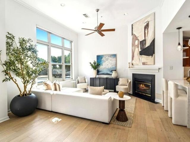 Condo for sale in Hudson, New Jersey