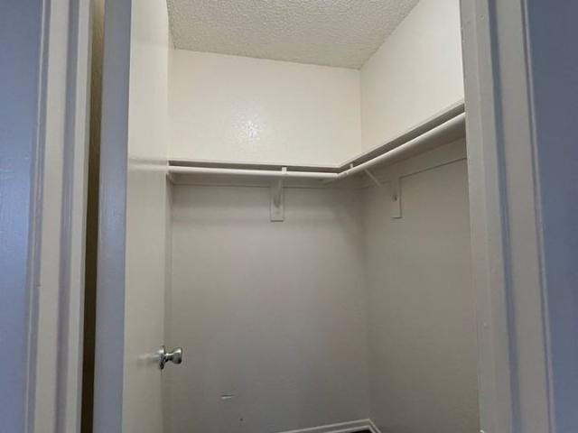 Apartment for rent in Riverside, California