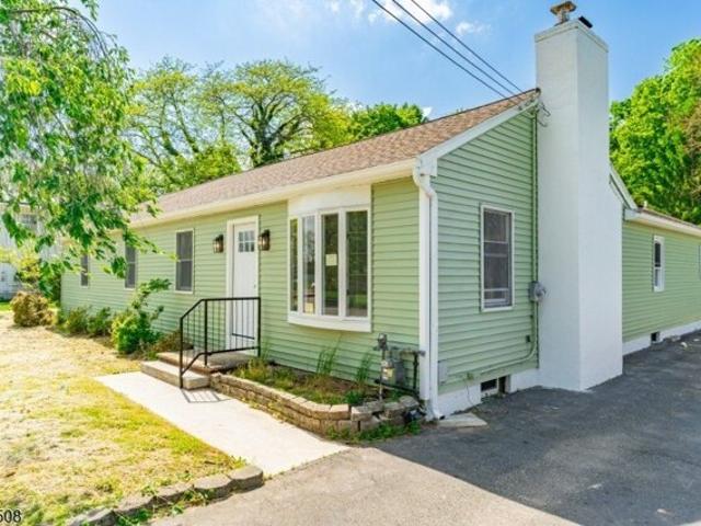 House for sale in Hackettstown, New Jersey