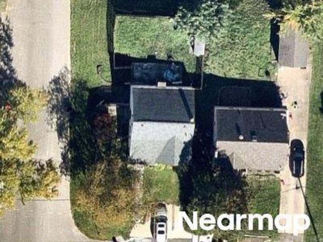 House for sale in Colonial Heights, Canton