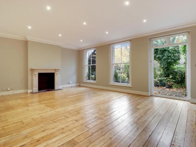 Apartment for rent in Maida Vale, Greater London