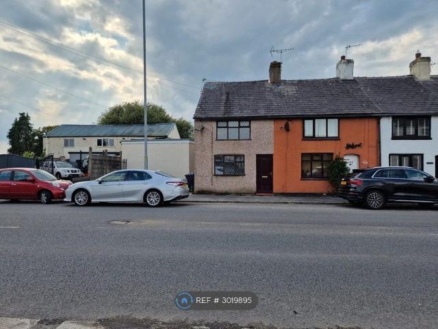 House for rent in Lately Common, Warrington