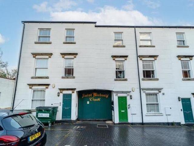 House for sale in Hockley