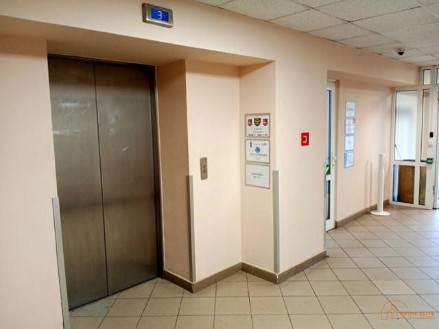 Komercyjne do wynajęcia w Warszawa, Mazowieckie
