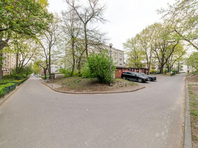 Garaż na sprzedaż w Warszawa, Mazowieckie