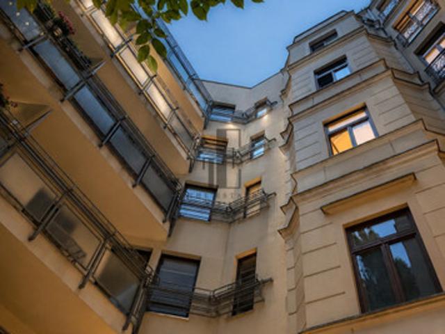 Biuro na sprzedaż w Warszawa, Mazowieckie