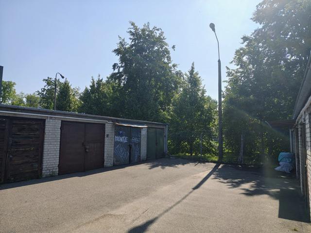 Garaż na sprzedaż w Warszawa, Mazowieckie