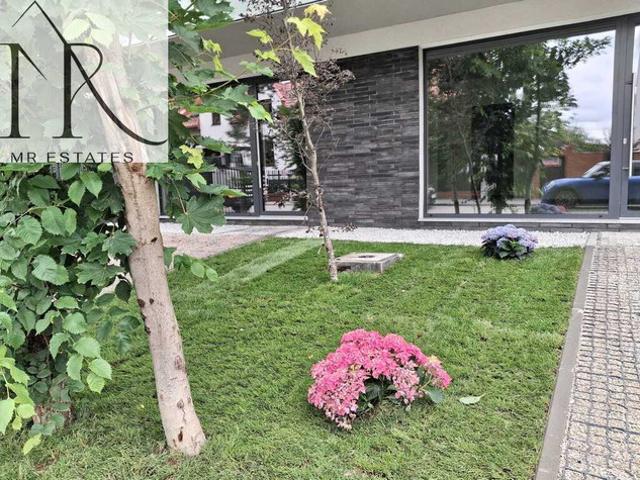 Biuro na sprzedaż w Warszawa, Mazowieckie
