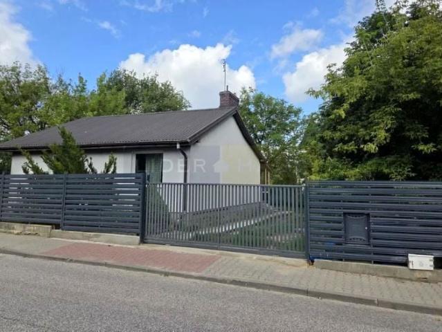 Dom na sprzedaż w Łomianki, Mazowieckie